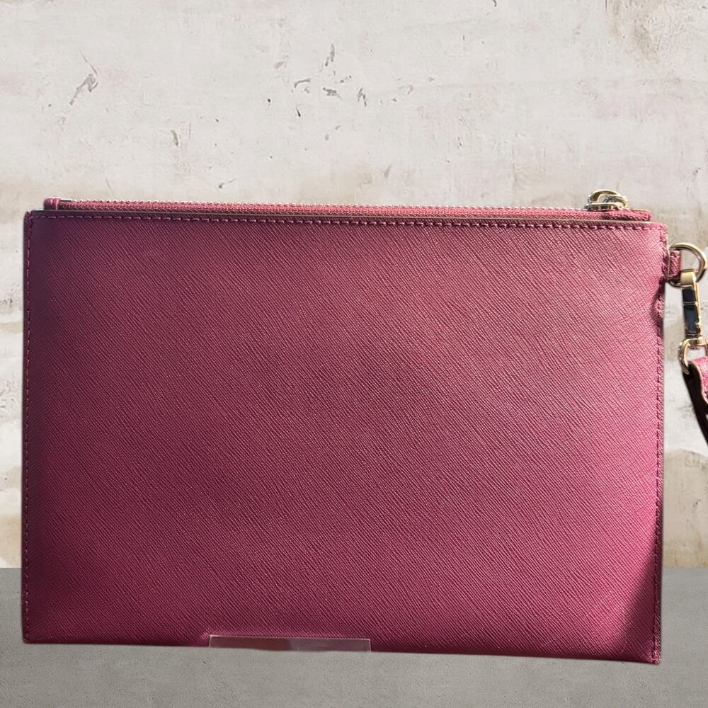 Michael Kors Jet Set Travel XL Pop Out Clutch in Pomegranate - Picture 5 of 7